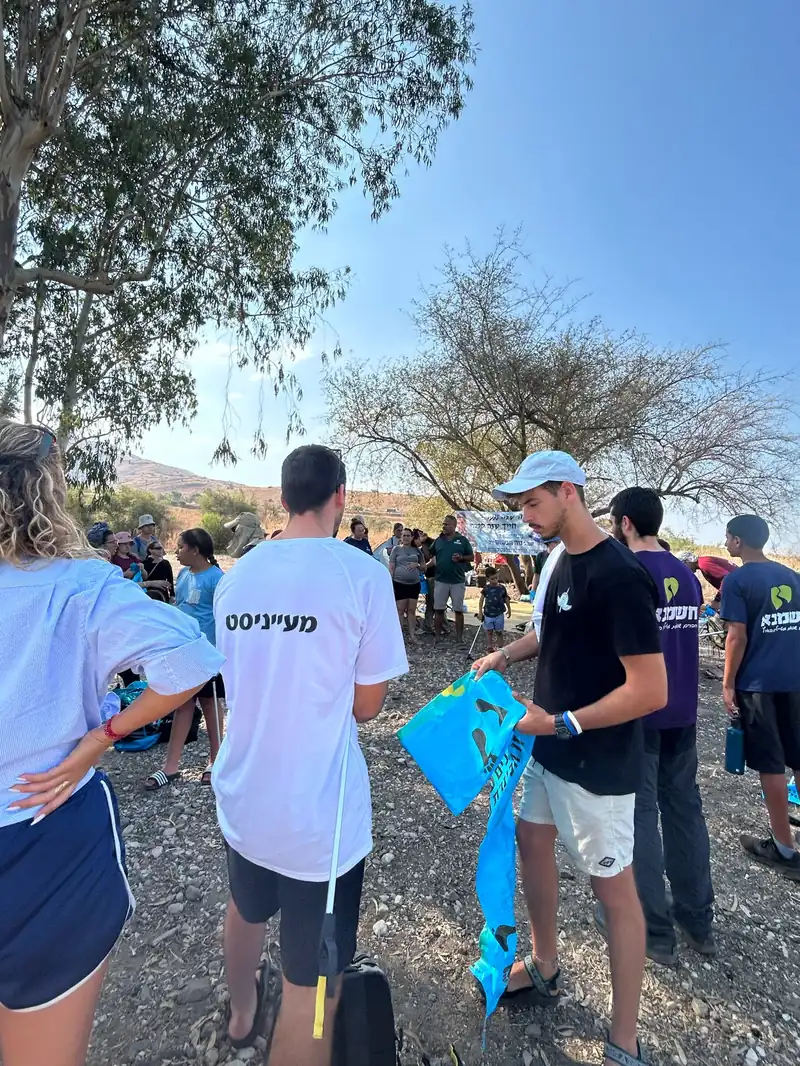 מפגש מתנדבים בחוף כורסי